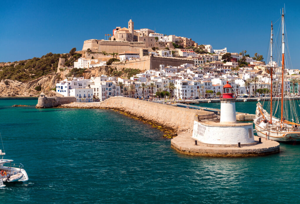Bedrijfsevenementen op Ibiza: de ultieme teambuilding ervaring!